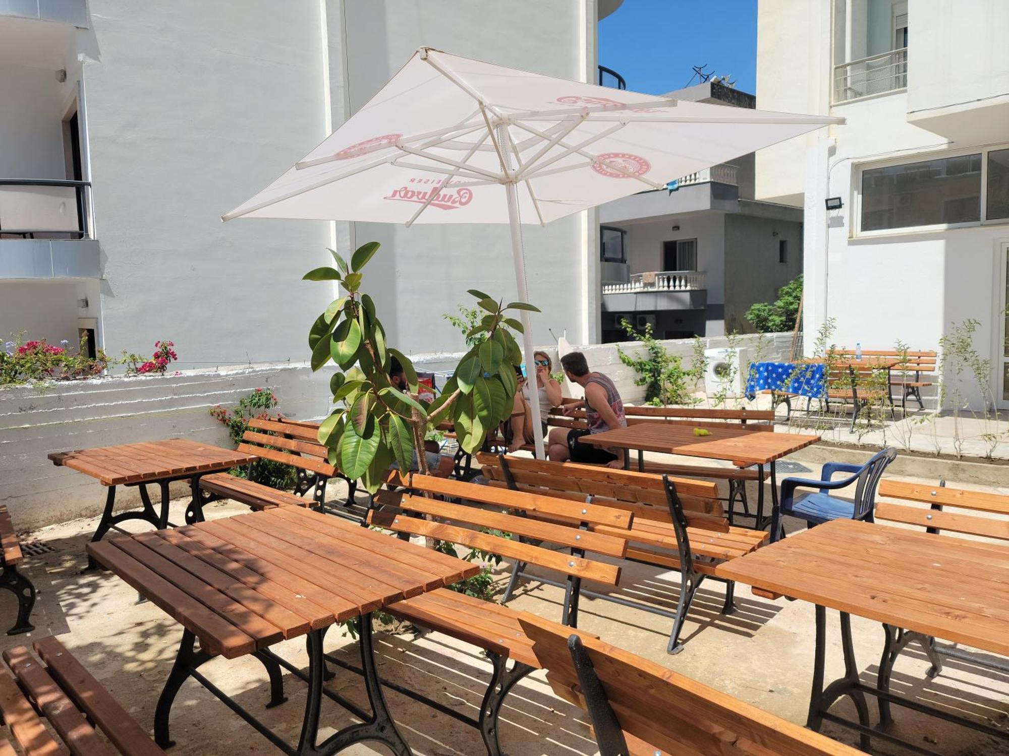 Hostel K13 Σαράντα Εξωτερικό φωτογραφία
