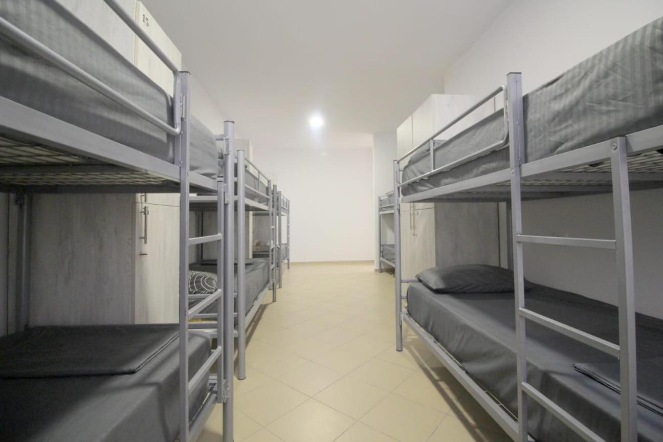 Hostel K13 Σαράντα Εξωτερικό φωτογραφία