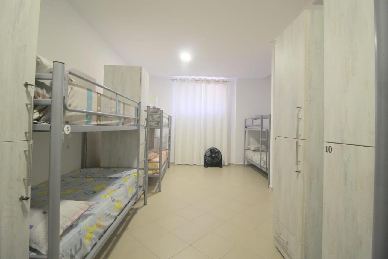 Hostel K13 Σαράντα Εξωτερικό φωτογραφία