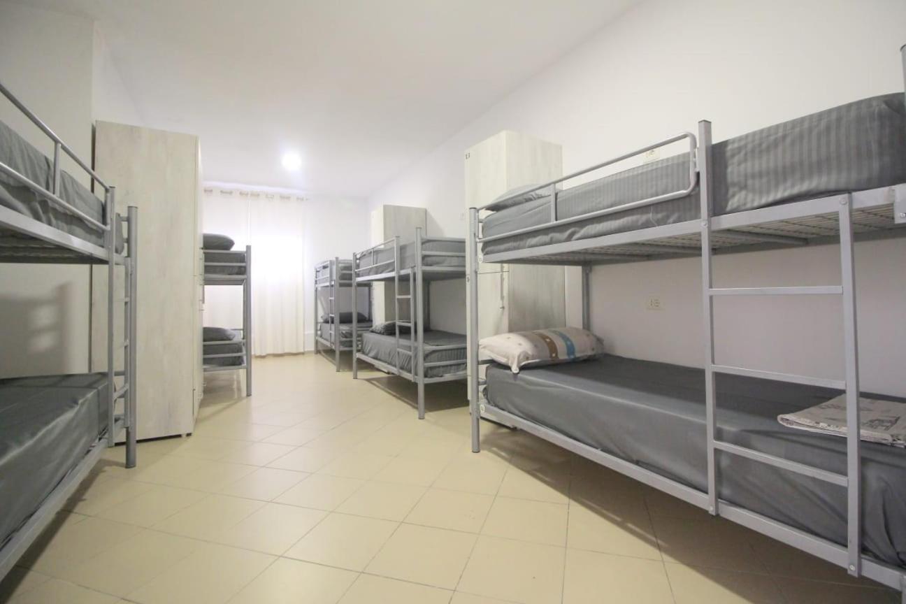Hostel K13 Σαράντα Εξωτερικό φωτογραφία