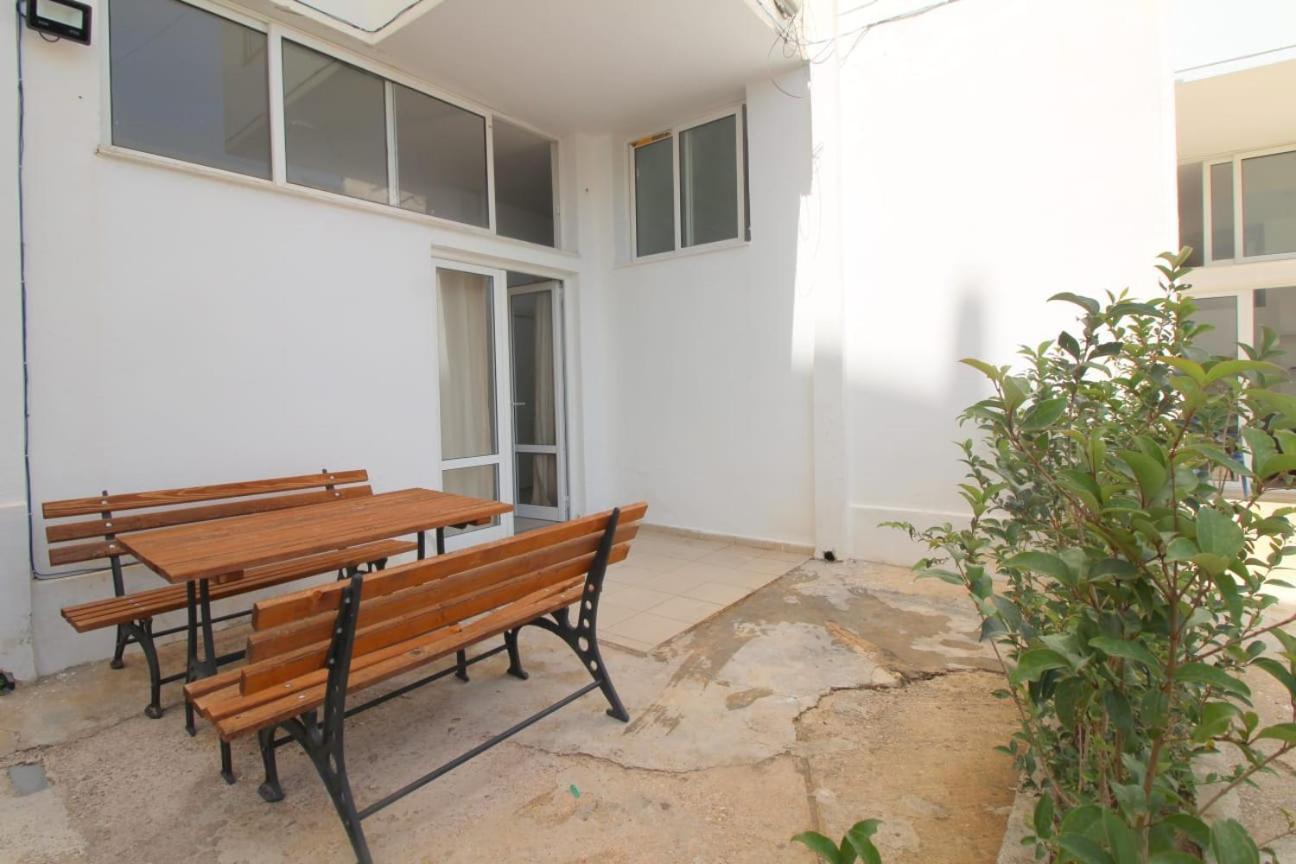 Hostel K13 Σαράντα Εξωτερικό φωτογραφία