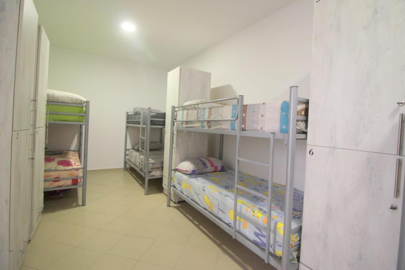 Hostel K13 Σαράντα Εξωτερικό φωτογραφία