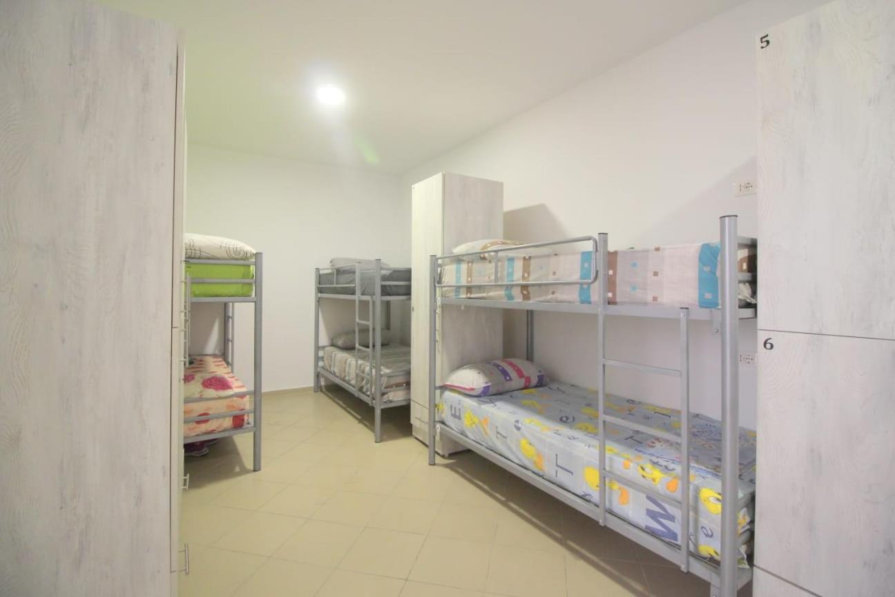 Hostel K13 Σαράντα Εξωτερικό φωτογραφία