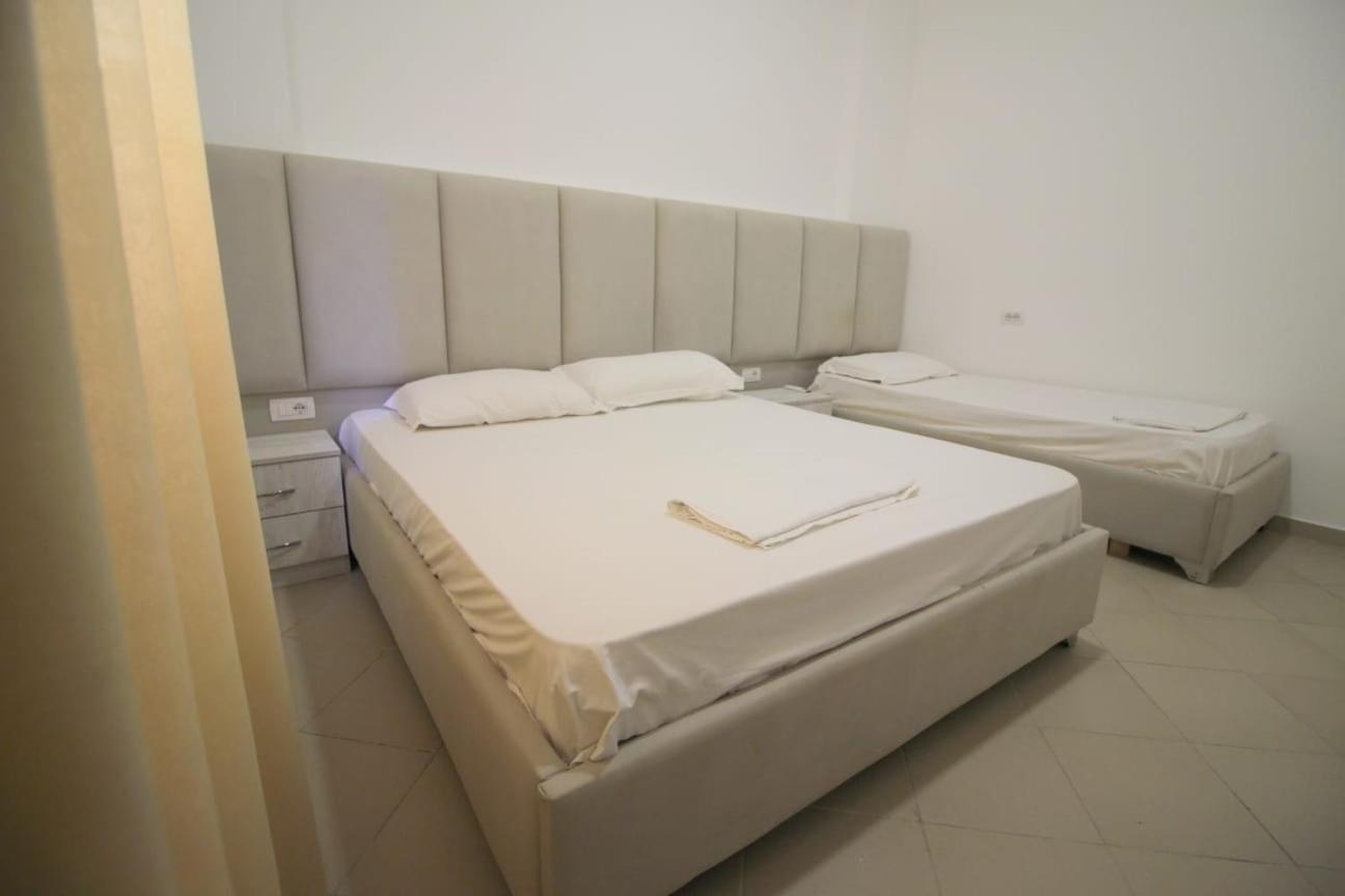 Hostel K13 Σαράντα Εξωτερικό φωτογραφία